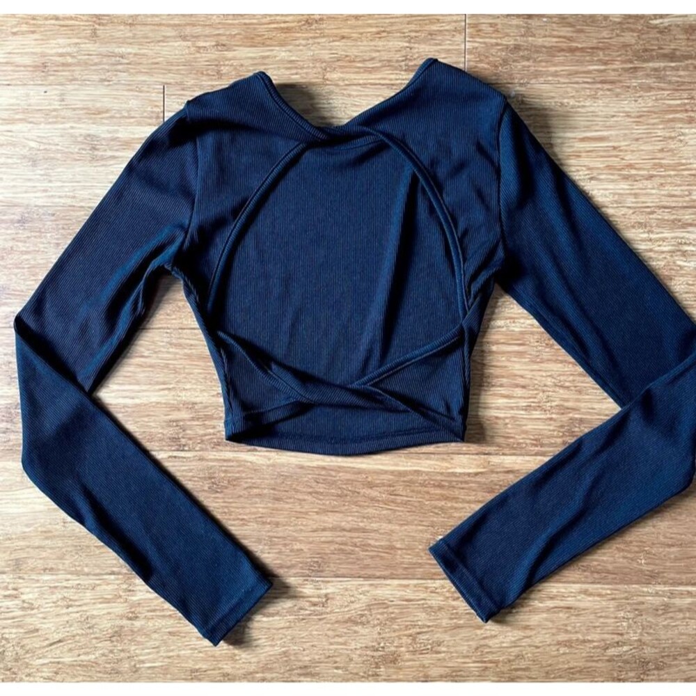 Twisted Open Back